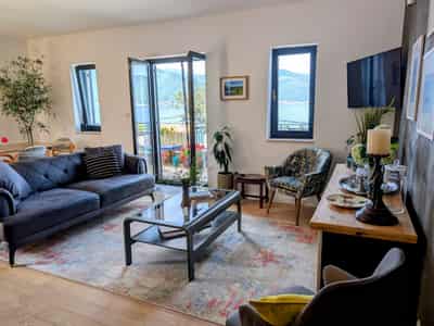 Apartment with panoramic sea view on the waterfront in Krašići