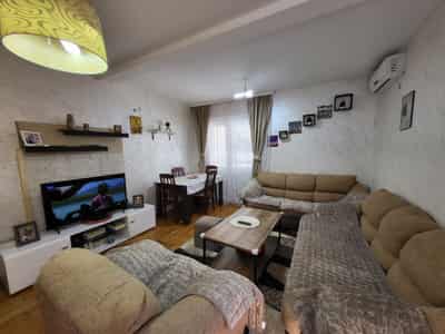 Apartment with spacious terrace in a quiet place in Budva