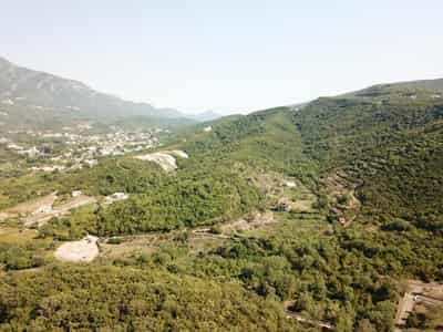 Land plot in Radanovic, 83,000 m²