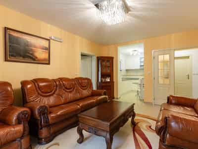 Cozy Apartment 53 m² by the Sea in Bečići with Private Yard