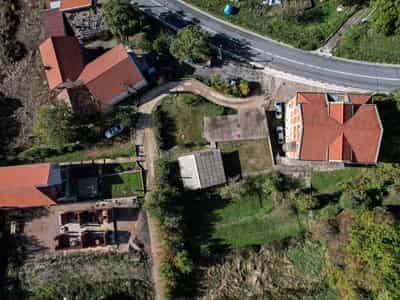 Участок с видом на море и собственным источником воды – Лапчичи, 1,000 м²