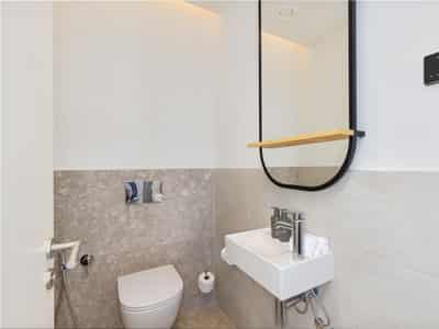 EXCLUSIVE OPPORTUNITY TO ACQUIRE A LUXURY DUPLEX