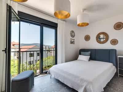 Modern 2-bedroom apartment in the center of Tivat with sea view