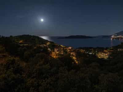 EXCLUSIVE INVESTMENT OPPORTUNITY NEAR KAMENOVO AND SVETI STEFAN