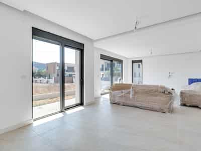 РОСКОШНЫЙ ДОМ В БАРЕ — 225 М² ЖИЛОЙ ПЛОЩАДИ