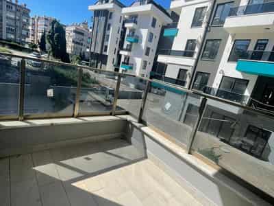 Spacious 2-bedroom Apartment from Investor in New Residential Complex in Central Alanya, Cleopatra Beach (14600)