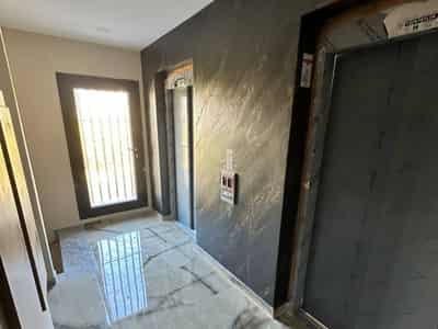 Apartment from Investor in Modern Residential Complex on the Main Street of Demirtaş District (20500)