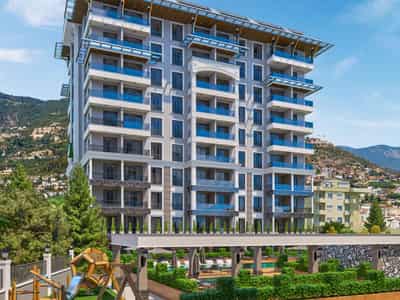Spacious Apartment in Residential Complex in Central Alanya (34500)