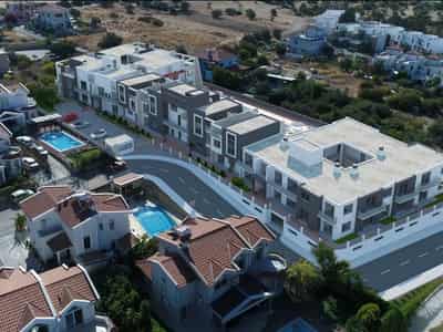 Apartments in a Completed Residential Complex in Central Kyrenia (003521)
