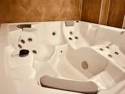 New Apartments in a Modern Residential Complex with Hotel Amenities (001188-1)