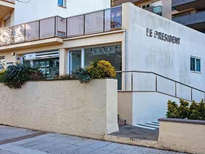 Commercial Property on First Line of Sea, Platja d'Aro