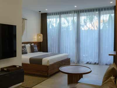 Premium apartments in a residence with a swimming pool and around-the-clock security, Berawa, Bali, Indonesia