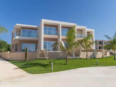 Luxury apartments and villas in a gated residence with swimming pools, Chloraka, Cyprus