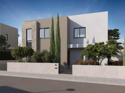 Gated complex of villas with a swimming pool close to beaches, Agios Tychonas, Cyprus