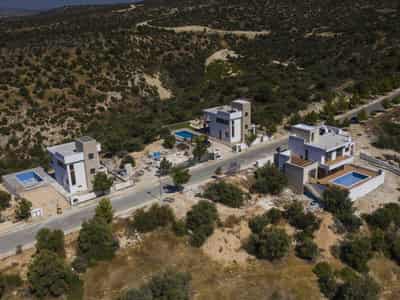 11 new villas in residential complex in Kouklia