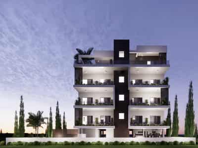 1 new object in residential complex in Universal