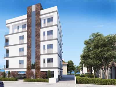 New low-rise residence at 100 meters from the sea, in the commercial center of Limassol, Cyprus