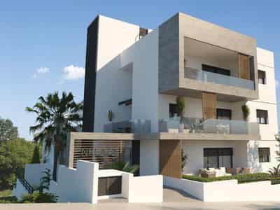 New low-rise residence with around-the-clock security, Limassol, Cyprus