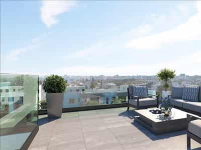New complex of full-floor apartments close to the center of Larnaca, Cyprus