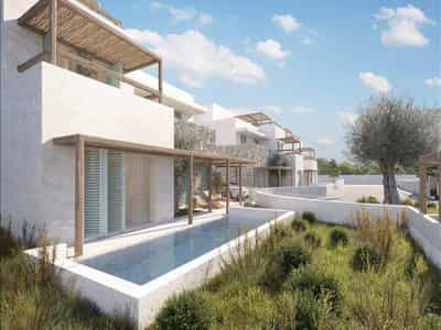 New complex of villas at 350 meters from the beach, Geroskipou, Cyprus