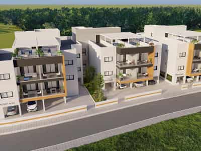 4 new flats in residential complex in Pareklisia