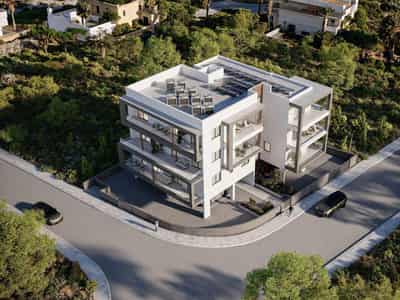 Новые квартиры в комплексе с паркингом, центр Пафоса, Кипр