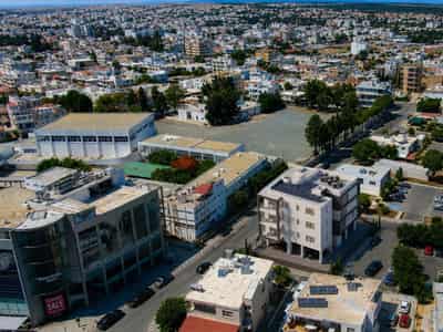 New apartments in a complex with parking, Paphos city center, Cyprus