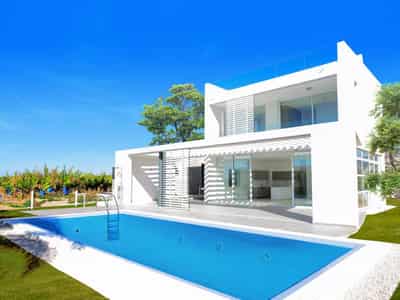 8 new villas in residential complex in Coral Bay