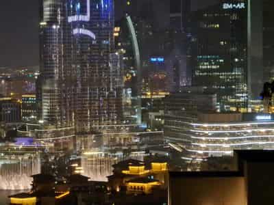Luxury Downtown Residence with swimming pools in the heart of the city, Downtown Dubai, UAE