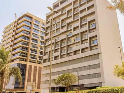 107 новых объектов в ЖК UniEstate Prime Tower в Jumeirah Village Circle