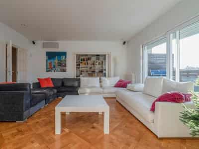 Penthouse in Zona Alta district, Barcelona