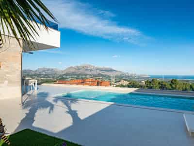 Villa, Polop