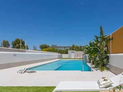 Bungalow, Dolores