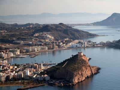 Apartment, Aguilas