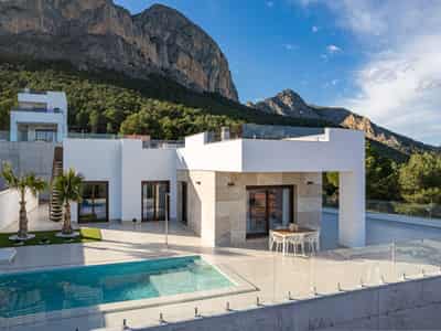 Villa, Polop