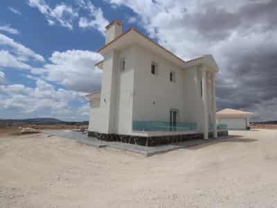 Villa, Pinoso
