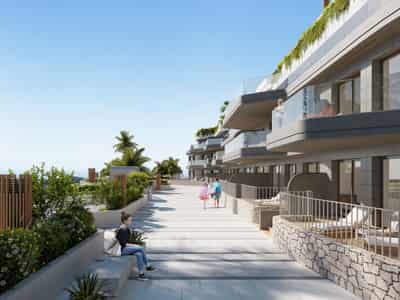 Apartment, Aguilas