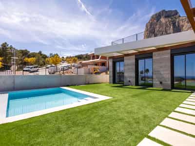 Villa, Polop