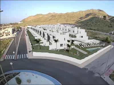 Townhouse, Coxs