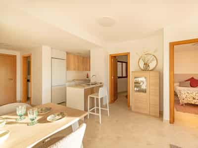 Apartment, Avileses
