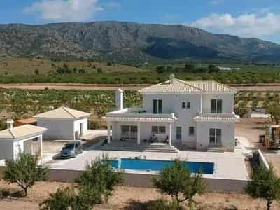 Villa, Pinoso