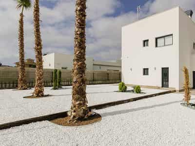 Villa, Campoamor