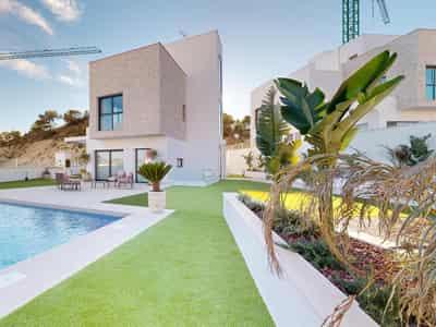 Villa in Benidorm