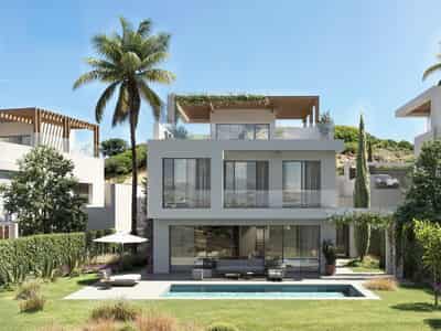 Villa in Casares