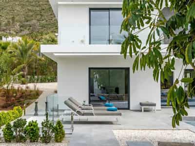 Villas, Agost