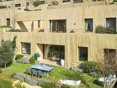 Apartments, Begur