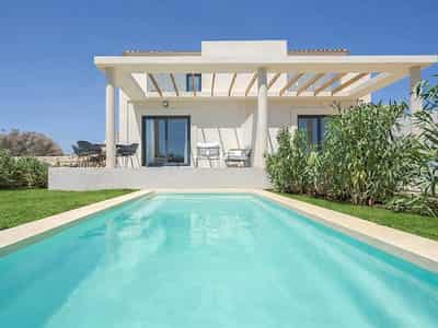 Villas, Porto Cristo