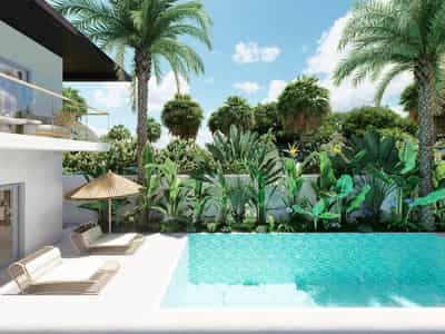 Complex of furnished villas with swimming pools and gardens close to Maenam Beach, Samui, Thailand