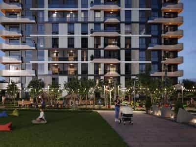 New residence with a green area and swimming pools in a prestigious area, near the city center, Istanbul, Turkey