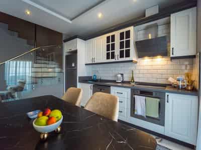 Cozy residence with swimming pools at 150 meters from the beach, Kestel, Turkey